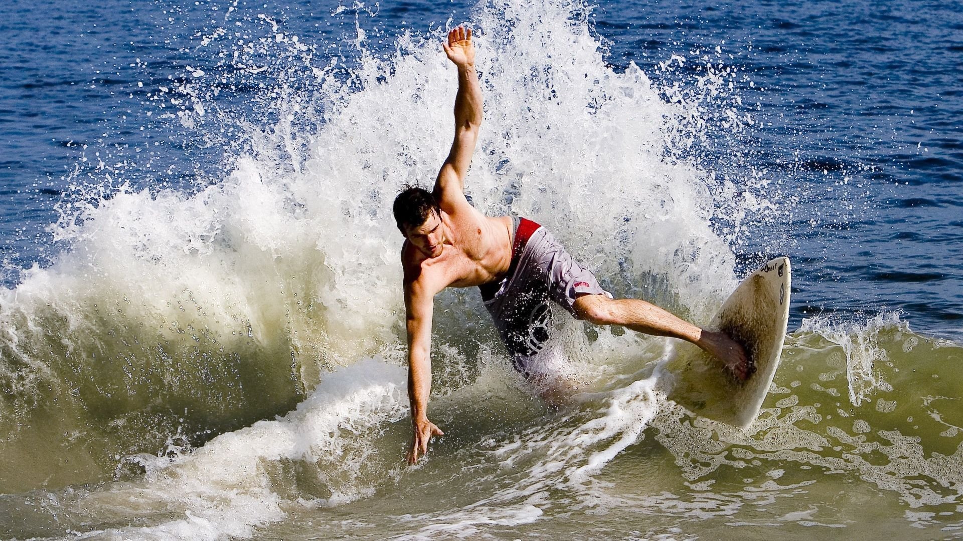 花样滑冰世锦赛落幕，新星闪耀，老将传奇再续