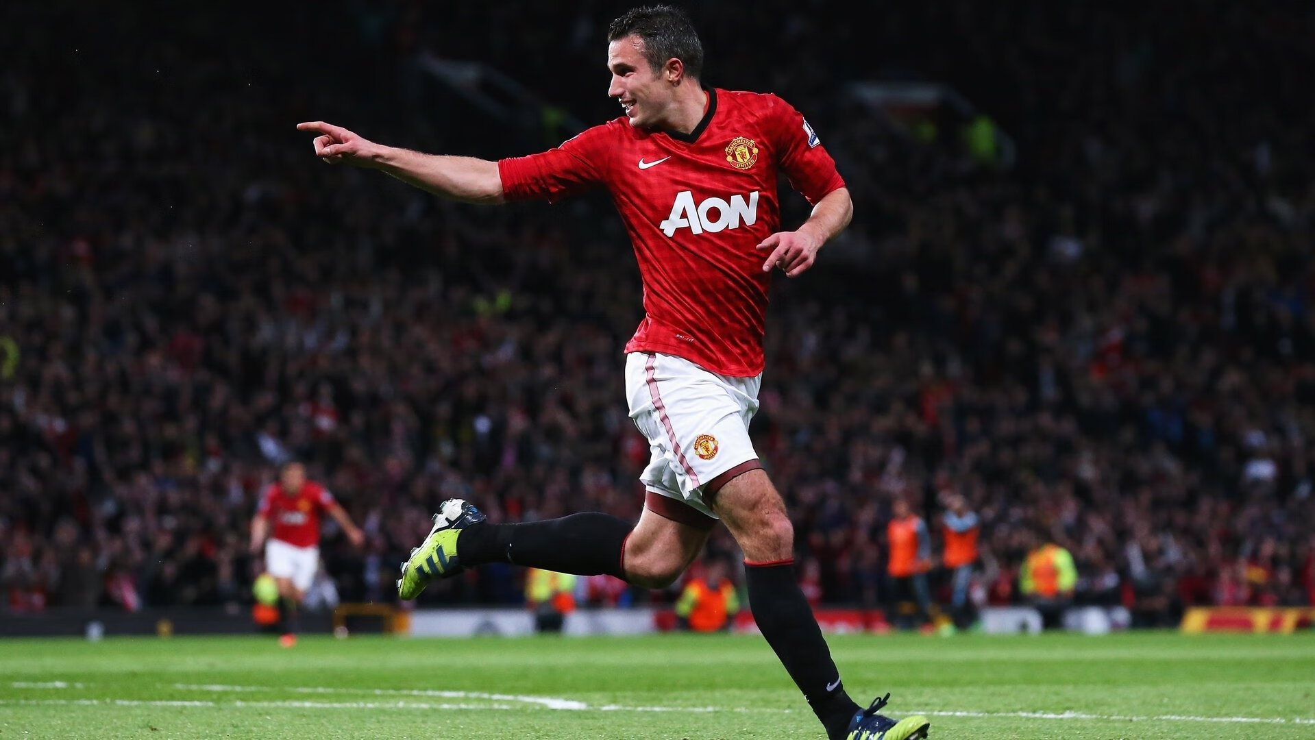 亚洲跨栏新星闪耀国际赛场，13秒12刷新个人最佳战绩